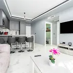 Appartement Ensuenos8