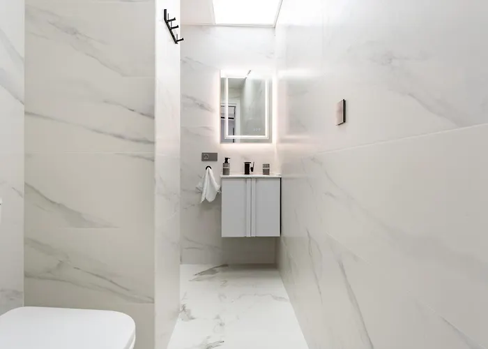 Ensuenos8 Fuengirola